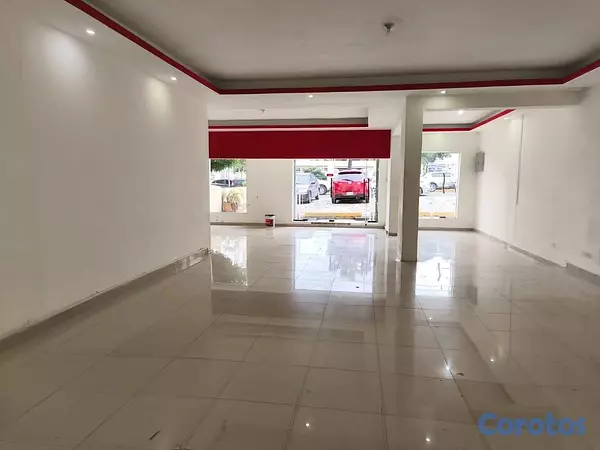 oficinas y locales comerciales - Local en Alquiler 250mt2 en PRIMER NIVEL en La Jul 2