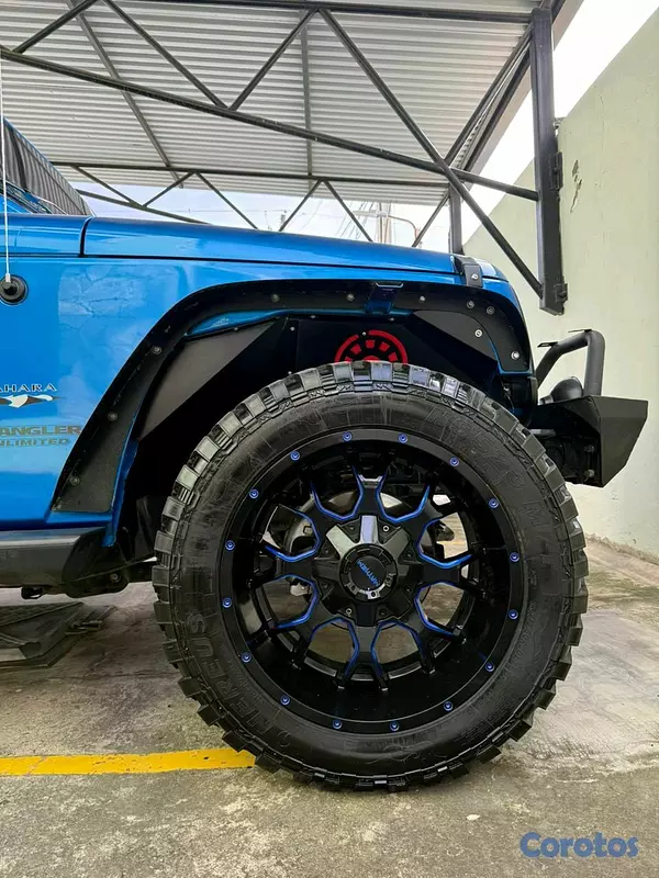 jeepetas y camionetas - jeep wrangler unlimited Sáhara 2016 7