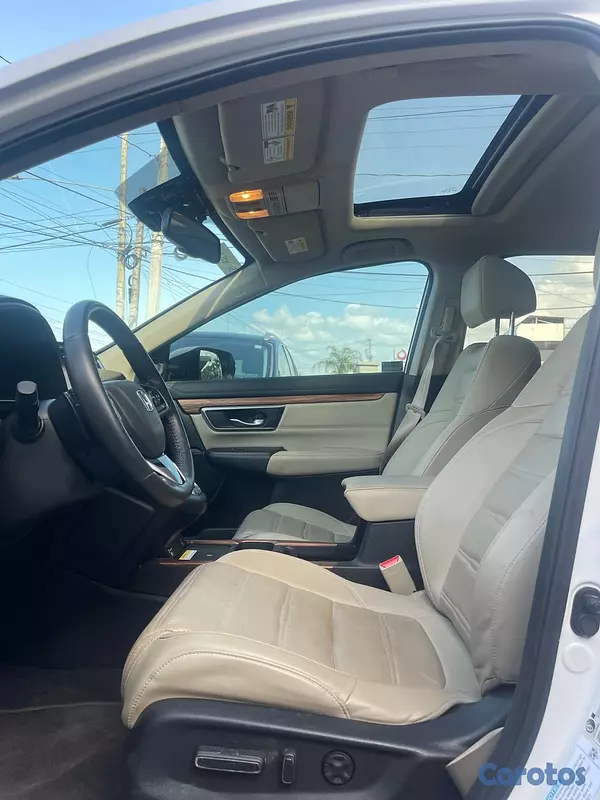 jeepetas y camionetas - Honda CRV 2022 TOURING (55,000 Millas Originales ) 13