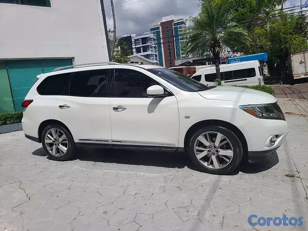 jeepetas y camionetas - Pathfinder 2014 Exclusive full condicion impecable 3