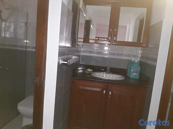 casas - Casa Amplia con Anexo Independiente – ¡Oportunidad 15