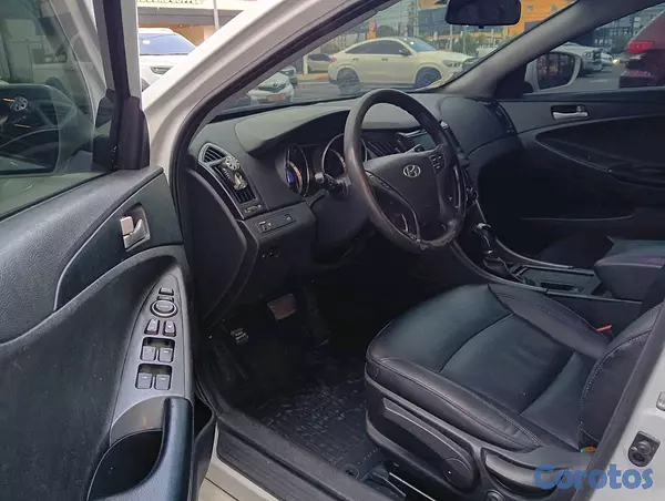 carros - Hyundai sonata y20 2015 en perfectas condiciones. FINANCIAMIENTO Disponible   6