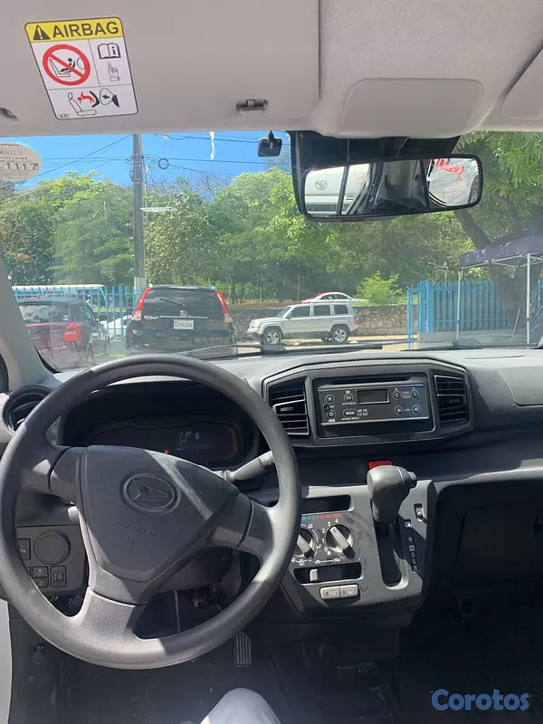 carros - Daihatsu mira 2021 3