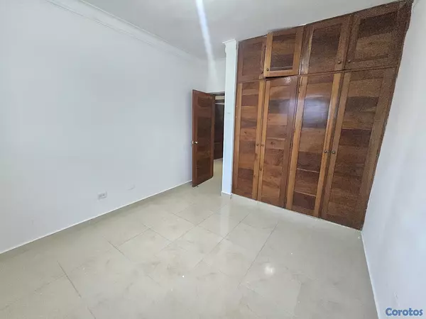 apartamentos - Apartamento en Venta, 4TO NIVEL SIN ASCENSOR  1782 3
