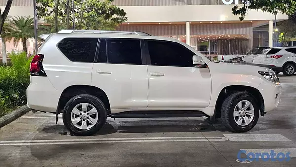 jeepetas y camionetas - Toyota Prado TXL 2019  9