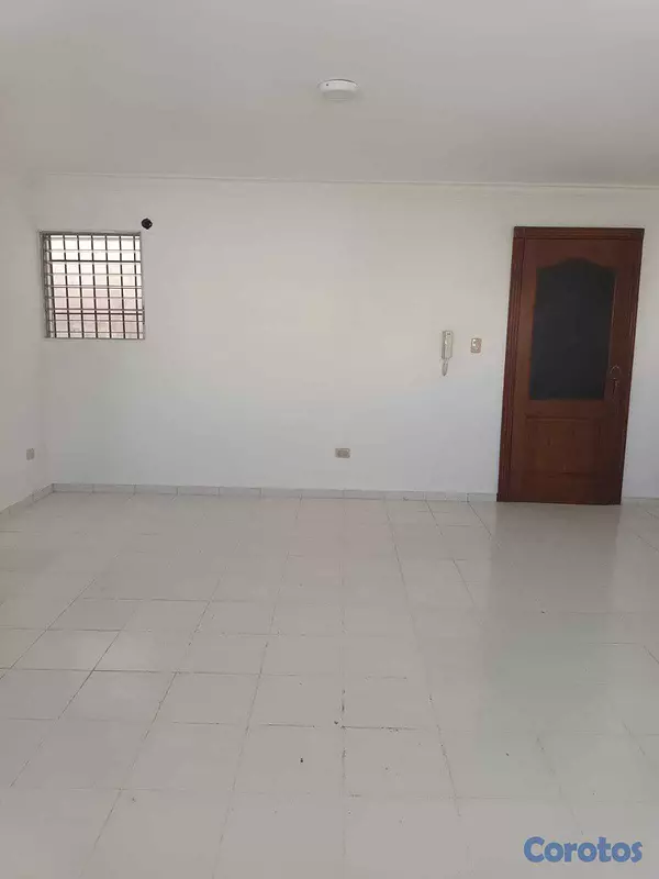 apartamentos - APARTAMENTO EN ALQUILER  EL MILLON 4TO PISO SIN AS 1