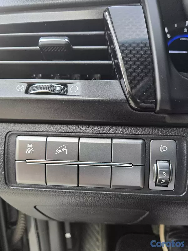 jeepetas y camionetas - KGM REXTON 2021 GRIS OSCURO DIESEL 8