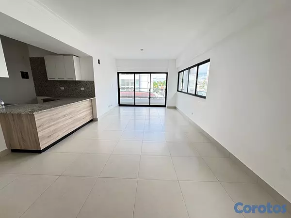 apartamentos - 🔵 Apartamento 3er Nivel en Los Prados.  4