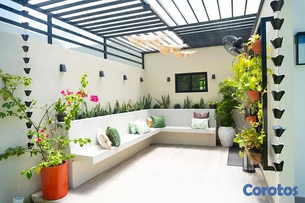 casas vacacionales y villas - Escapada Perfecta: Villa Segura con Piscina y Gym 5