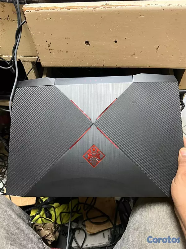 computadoras y laptops - Laptop HP Omen 15-ac/ Intel i7-7700HQ @2.80Ghz /16 3