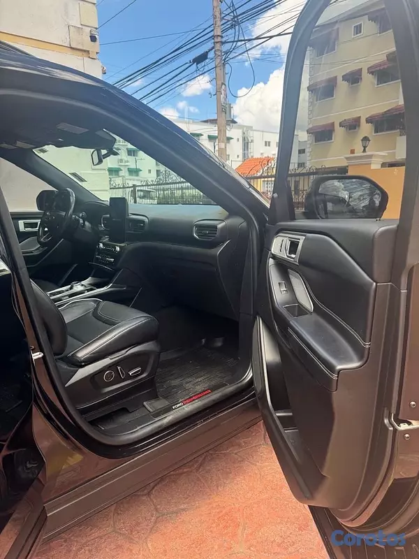 jeepetas y camionetas - Ford Explorer ST 2020
 11