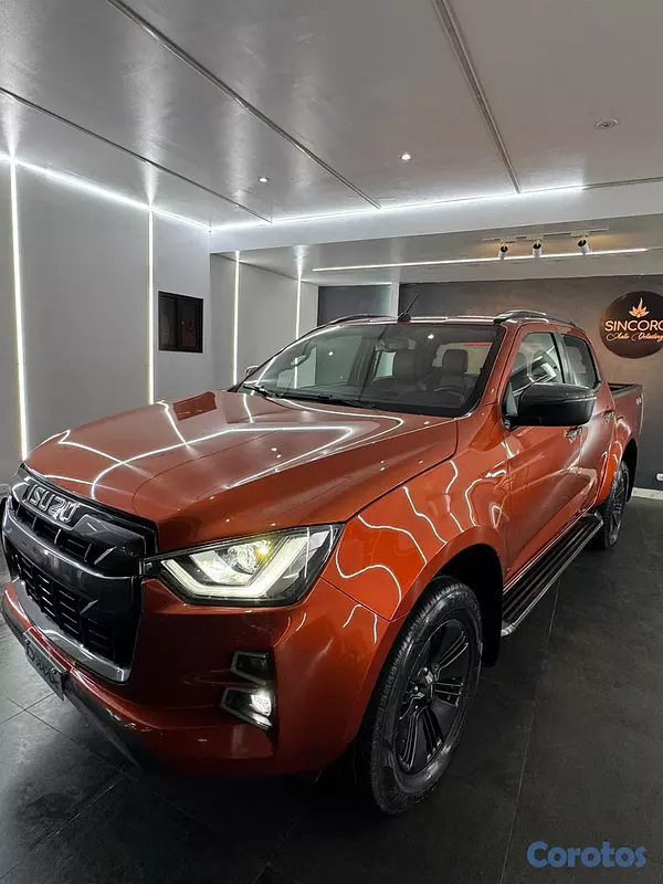jeepetas y camionetas - Isuzu DMAX 2024 1