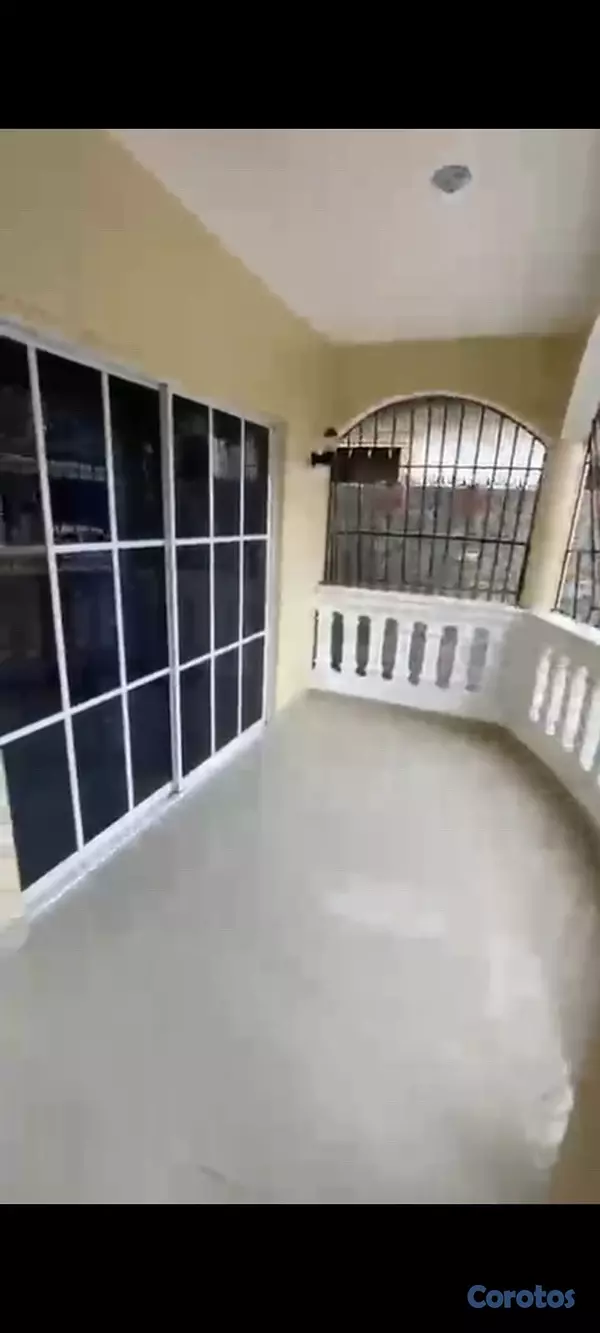 casas - Casa en Venta en San Cristóbal – Excelente Ubicación y Lista para Mudarse 3