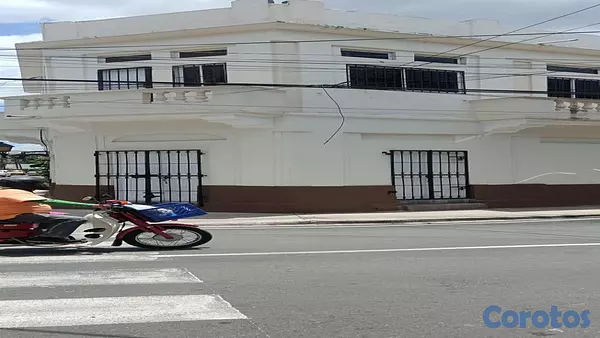 oficinas y locales comerciales - En Alquiler Local Zona Colonial de 47 metros primer nivel 3