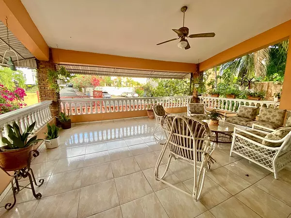 casas - Se vende casa en Arroyo Hondo 8