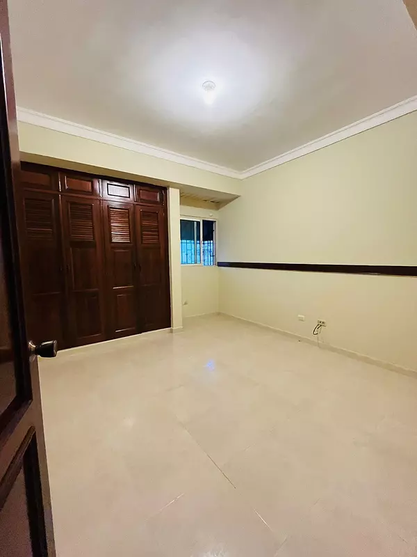 apartamentos - 📍Urb. Real. Alquilo apartamento de 3 habitaciones 2