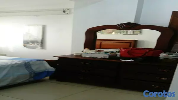 muebles y colchones - Juego de habitation en CAOBA ORIGINAL 
solo Rd 60.000 3
