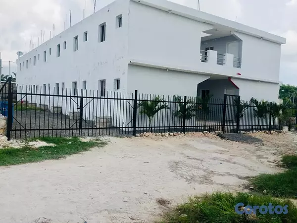 apartamentos - En Venta Edificio de 28 habitaciones en Altos de Friusa Bavaro 3