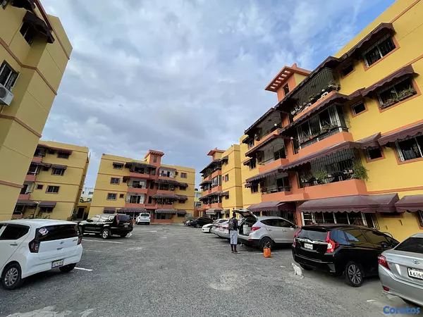 apartamentos - Alquiler Apartamento Residencial LP-IV (3er Nivel) 2