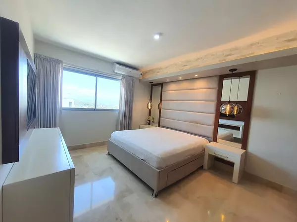 apartamentos - Espectacular Penthouse 13vo y 14vo Nivel en La Esmeralda  7
