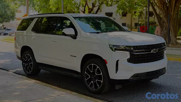 jeepetas y camionetas - Chevrolet Tahoe RST 2024 24,000KM Turbo Diesel 4WD 7