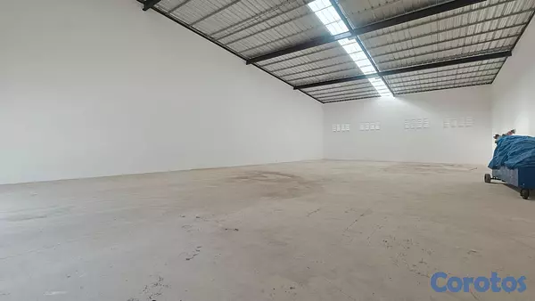 otros inmuebles - Renta de Nave Industrial en Veron 6