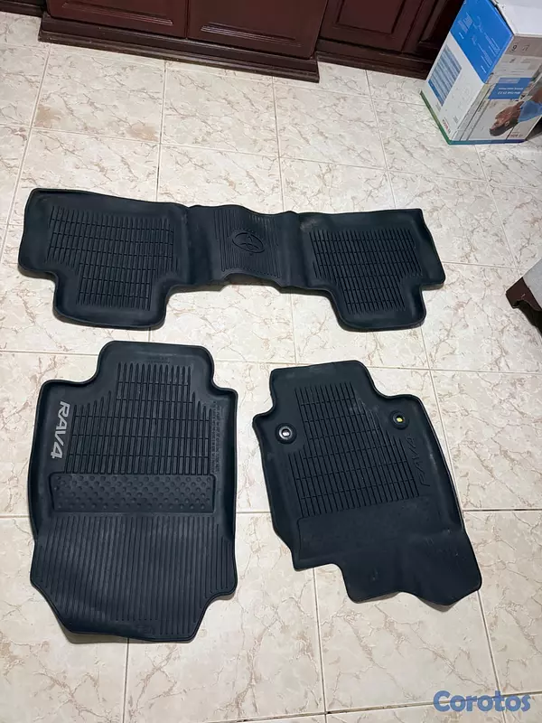 jeepetas y camionetas - Alfombra Original Toyota Rav4 2020 3
