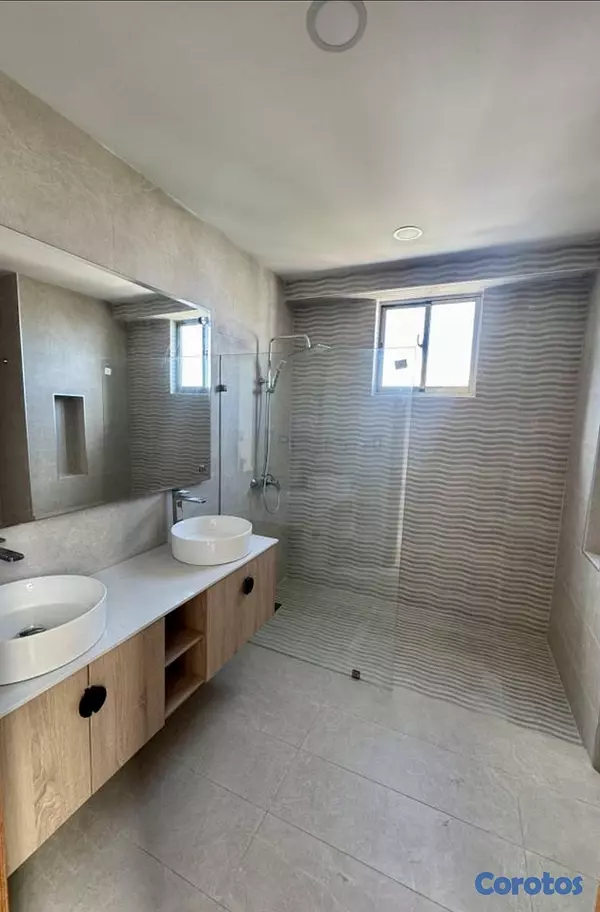 apartamentos - Alquilo lujoso apartamento con línea blanca en Av Anacaona 4