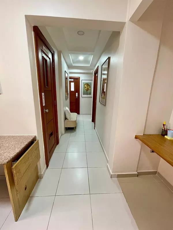 oficinas y locales comerciales - Local en evaristo morales  5