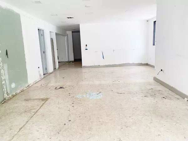 oficinas y locales comerciales - propiedad comercial en Bella vista  5