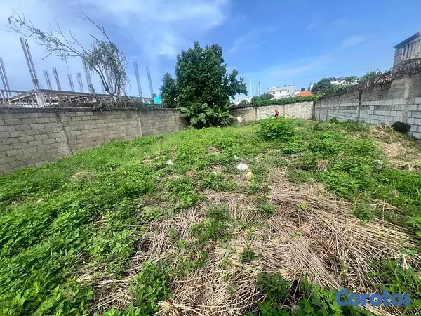 solares y terrenos - venta de solar en la autopista de san Isidro prado oriental de 360mts 2