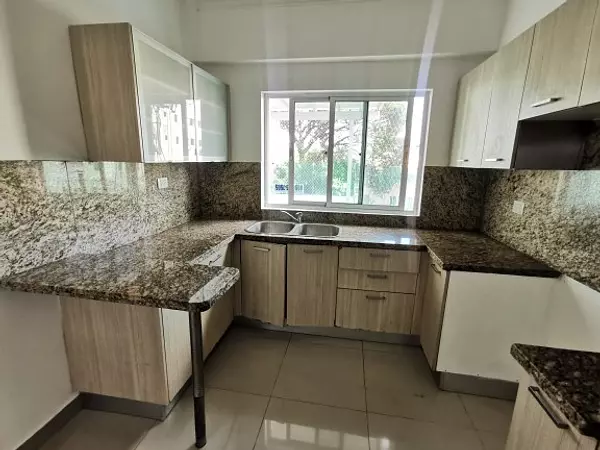 apartamentos - Apto con Terraza en venta o alquiler, Urbanización Fernández  6