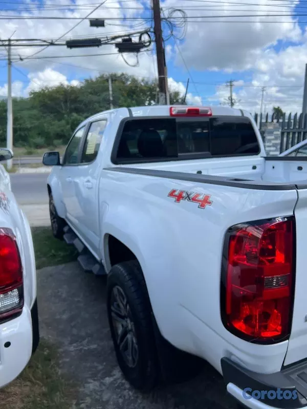 jeepetas y camionetas - Chevrolet Colorado LT   4