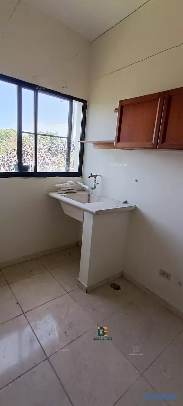 apartamentos - SE VENDE  Apartamento en LAS ROCAS, Miramar 4