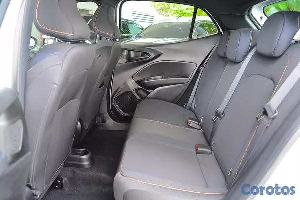 jeepetas y camionetas - Fiat ARGO TREKKING 8