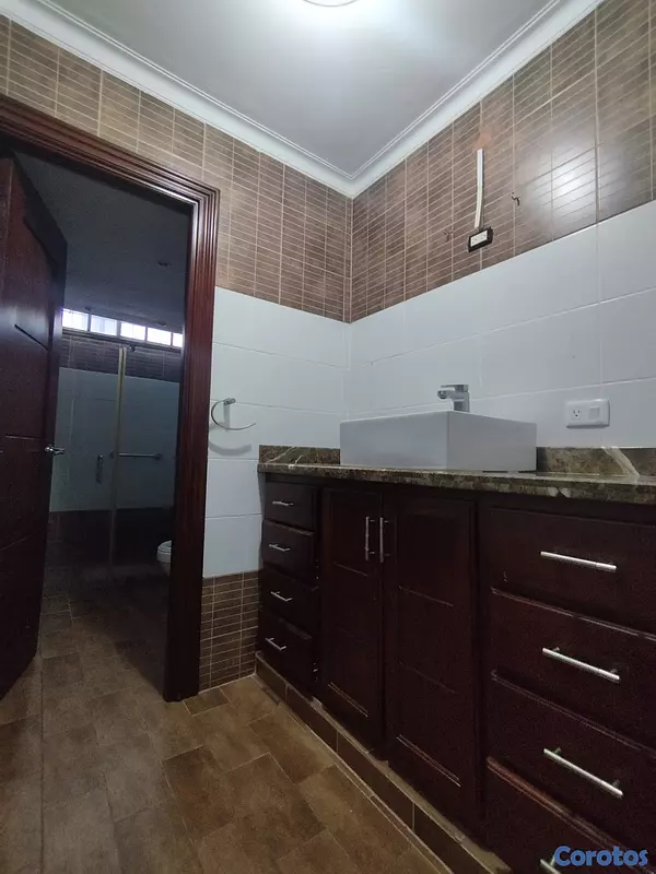 apartamentos - ALQUILO APARTAMENTO EN ANACAONA, 230 MTS con  LINEA BLANCA -SIN INTERMEDIARIOS- 4
