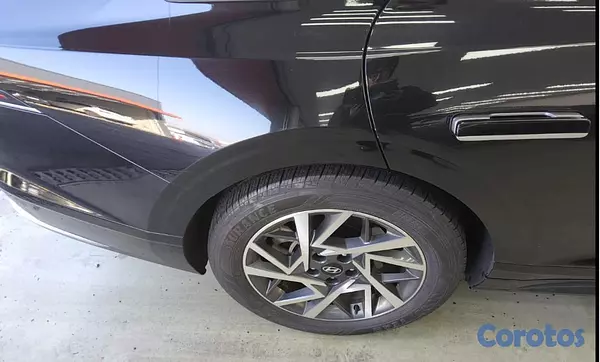 carros - HYUNDAI GRANDEUR 2023 NEGRO 18