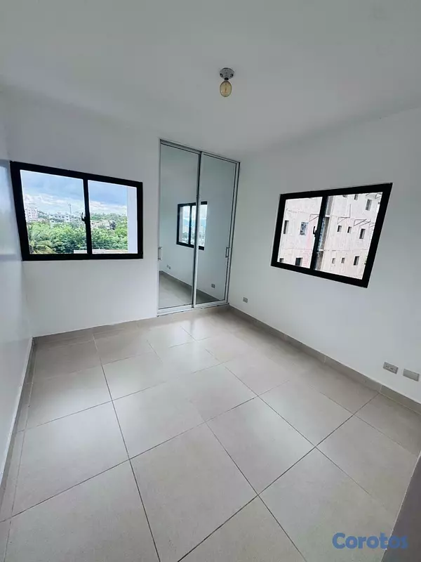 apartamentos - APARTAMENTO EN VENTA 4TO NIVEL - SANTIAGO. 5