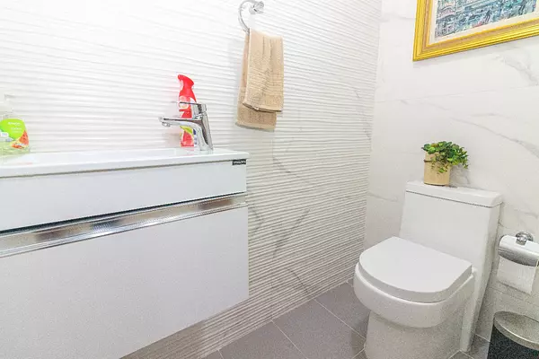 apartamentos - Alquilo apartamento amueblado Evaristo Morales  9