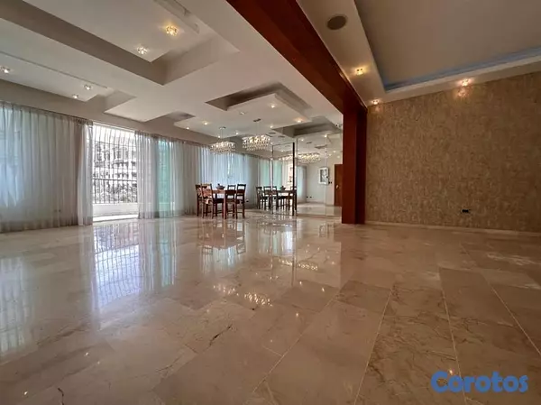 apartamentos - Apartamento amplio en urbanización Real 2