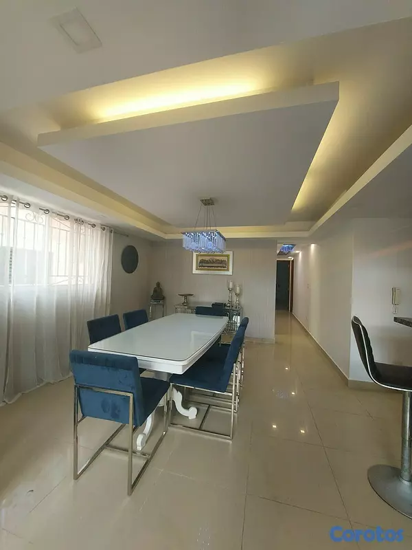 apartamentos - PH DE 480 METROS  SIN AMUEBLAR ALQUILO  RENACIMIENTO.. 3ER NIVEL 
5 HABITACIONES 4