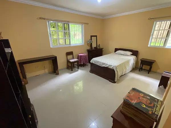 casas - Casa en Venta  en Arroyo Hondo 6