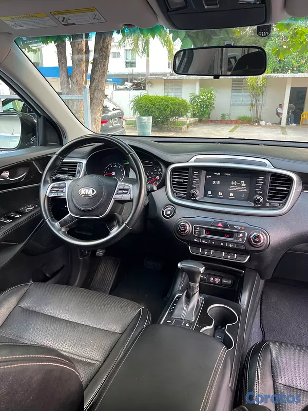 jeepetas y camionetas - Kia Sorento S 2020 3 filas  3
