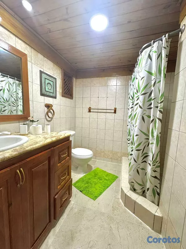 casas vacacionales y villas - Villa/ Townhouse en Venta y Alquiler en Metro Coun 6