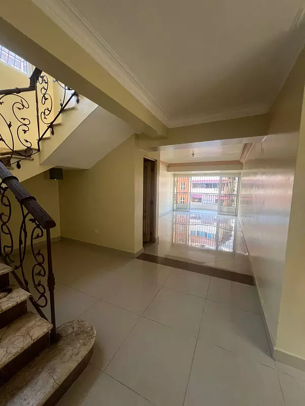 penthouses - Vendo Pent-house en Urbanización Real 2