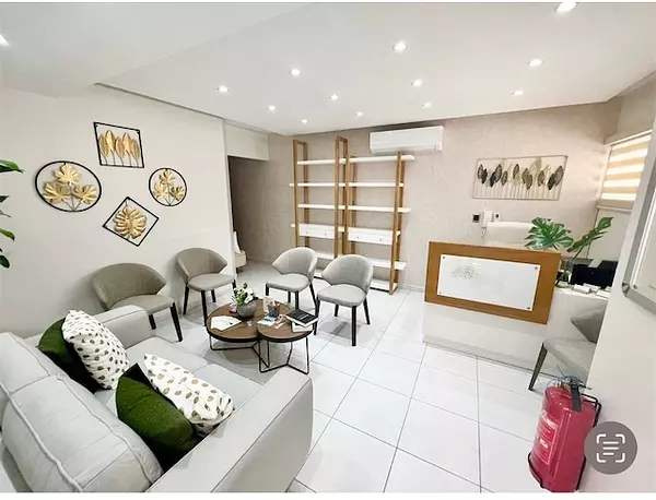 oficinas y locales comerciales - Local en evaristo morales  6