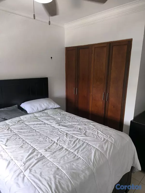 habitaciones y viviendas compartidas - Alquilo habitación amueblada para dama 3