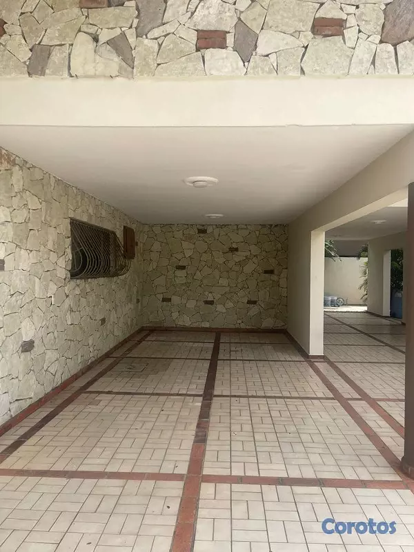 casas - Casa en Alquiler – Ideal para Negocio u Oficina Ub 2