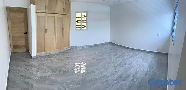 casas - venta de Mansión en la autopista de san Isidro con 4 habitaciones y 355mts  6