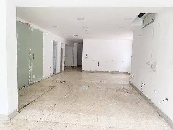 oficinas y locales comerciales - propiedad comercial en Bella vista  6